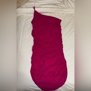 RUCHED BODYCON ONE SHOULDER MINI DRESS
